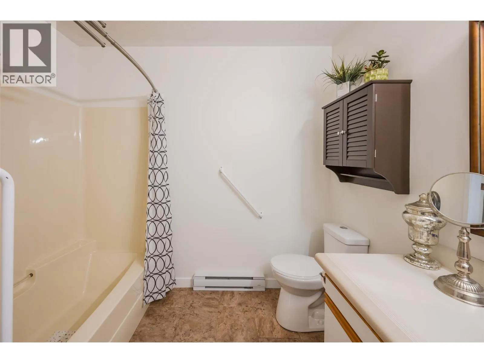 13620 Victoria Road N Unit# 11