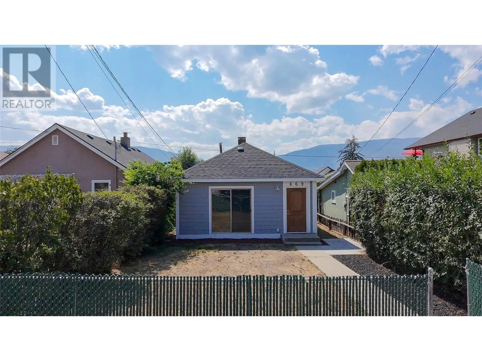 669 Haywood Street