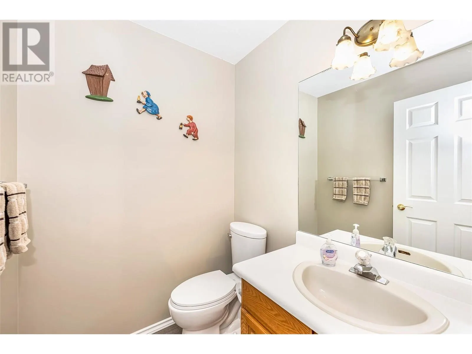 1108 14 Avenue Unit# 118