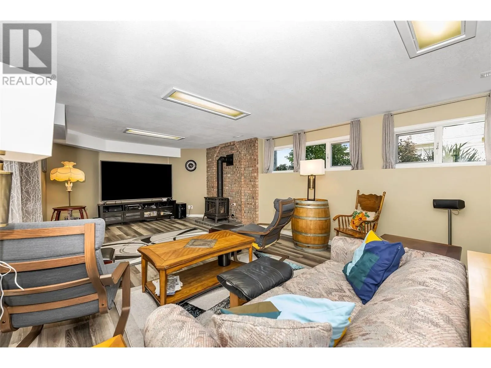 1108 14 Avenue Unit# 118