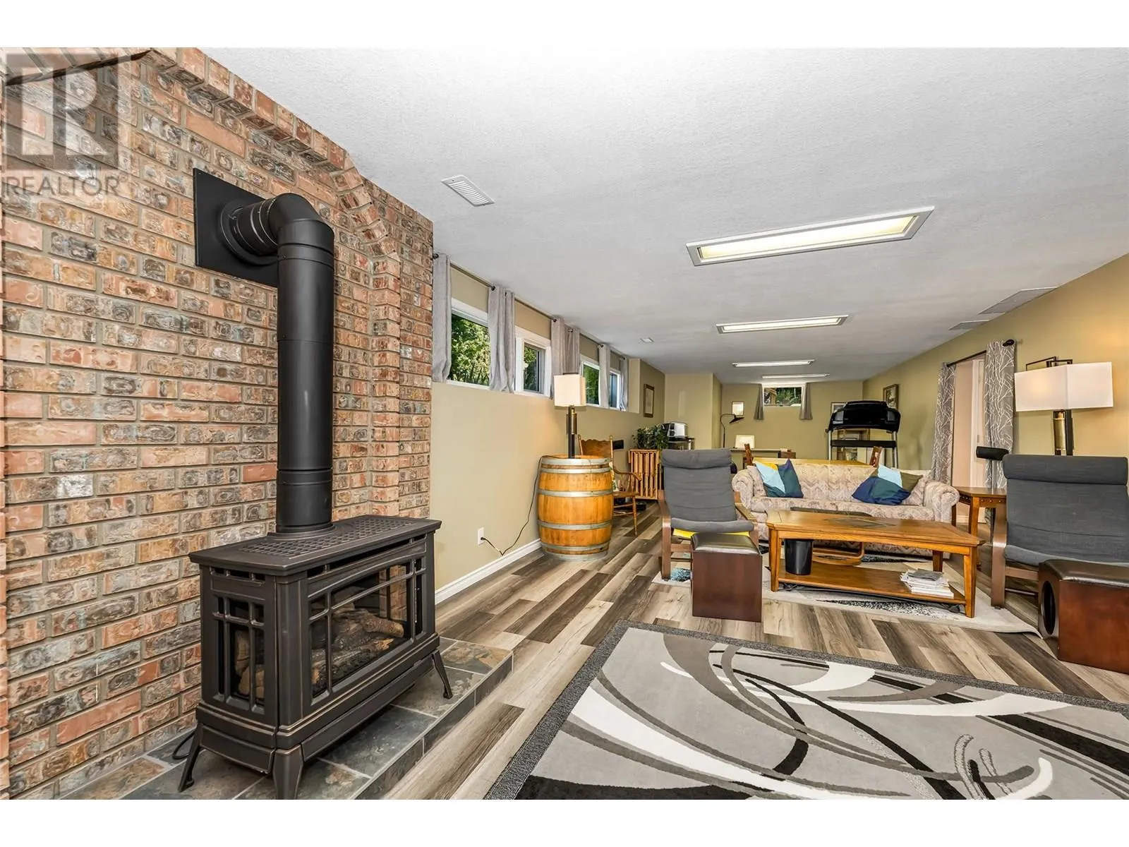 1108 14 Avenue Unit# 118