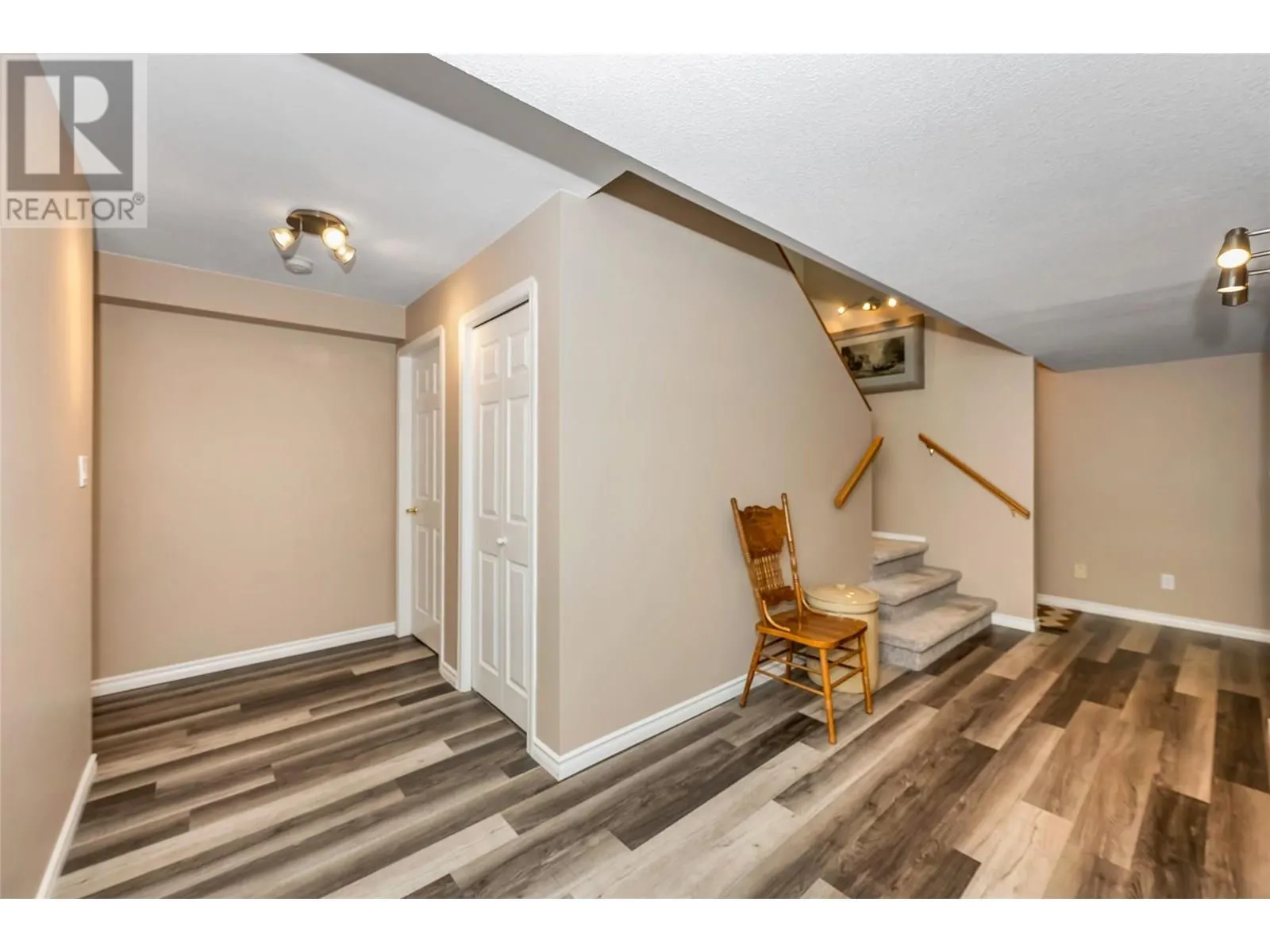 1108 14 Avenue Unit# 118