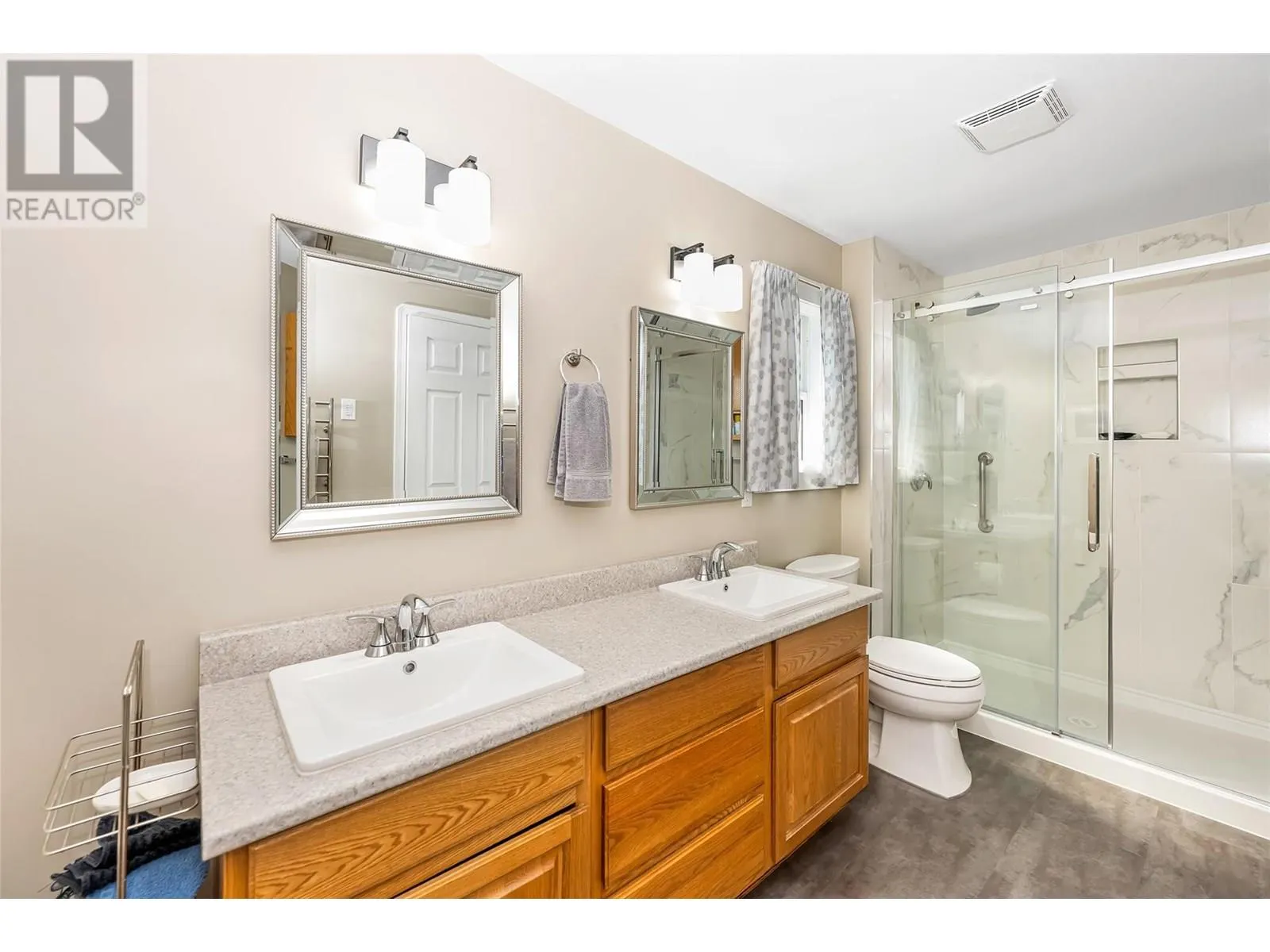 1108 14 Avenue Unit# 118