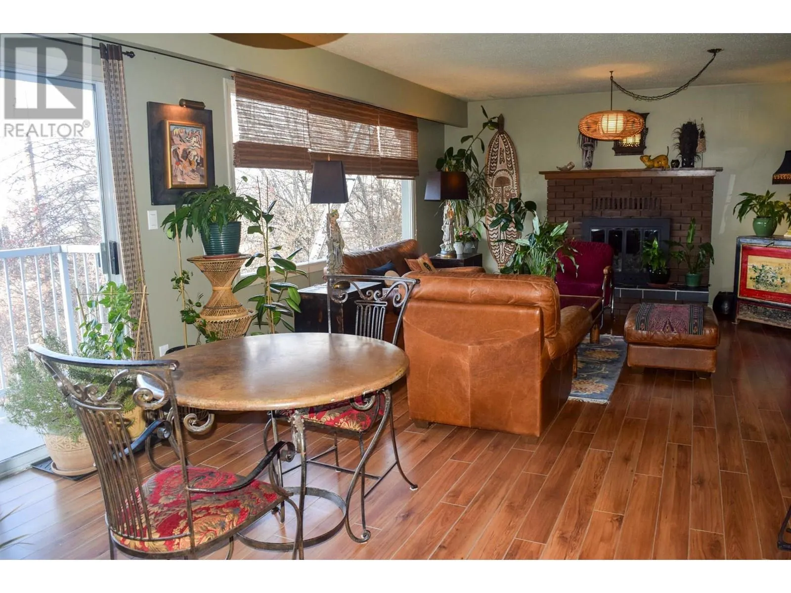 3812 Albrecht Road