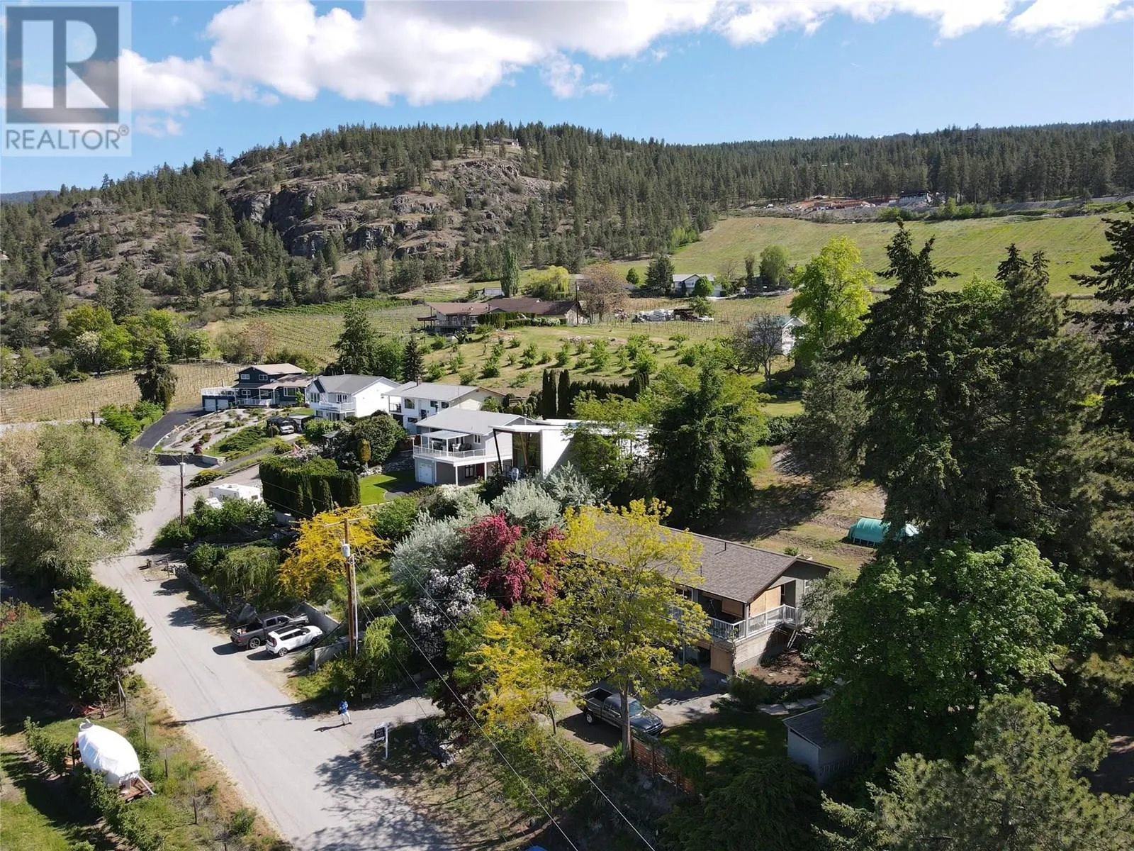 3812 Albrecht Road
