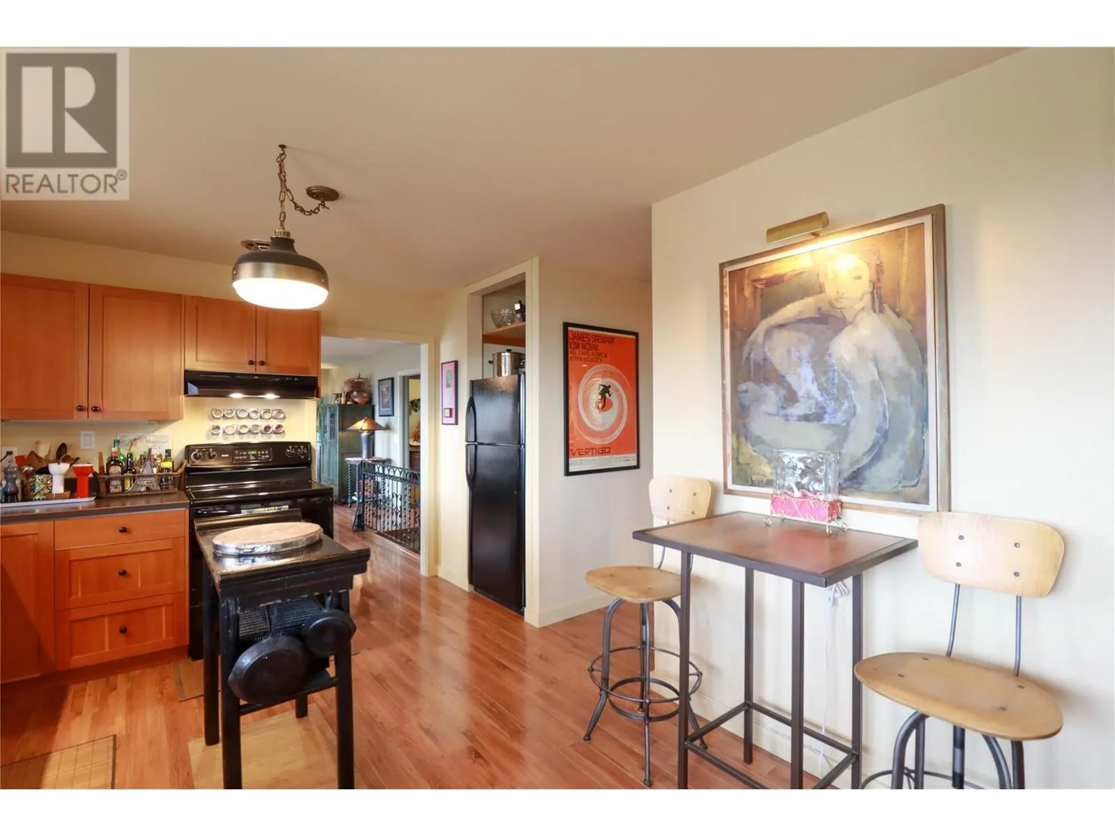 3812 Albrecht Road