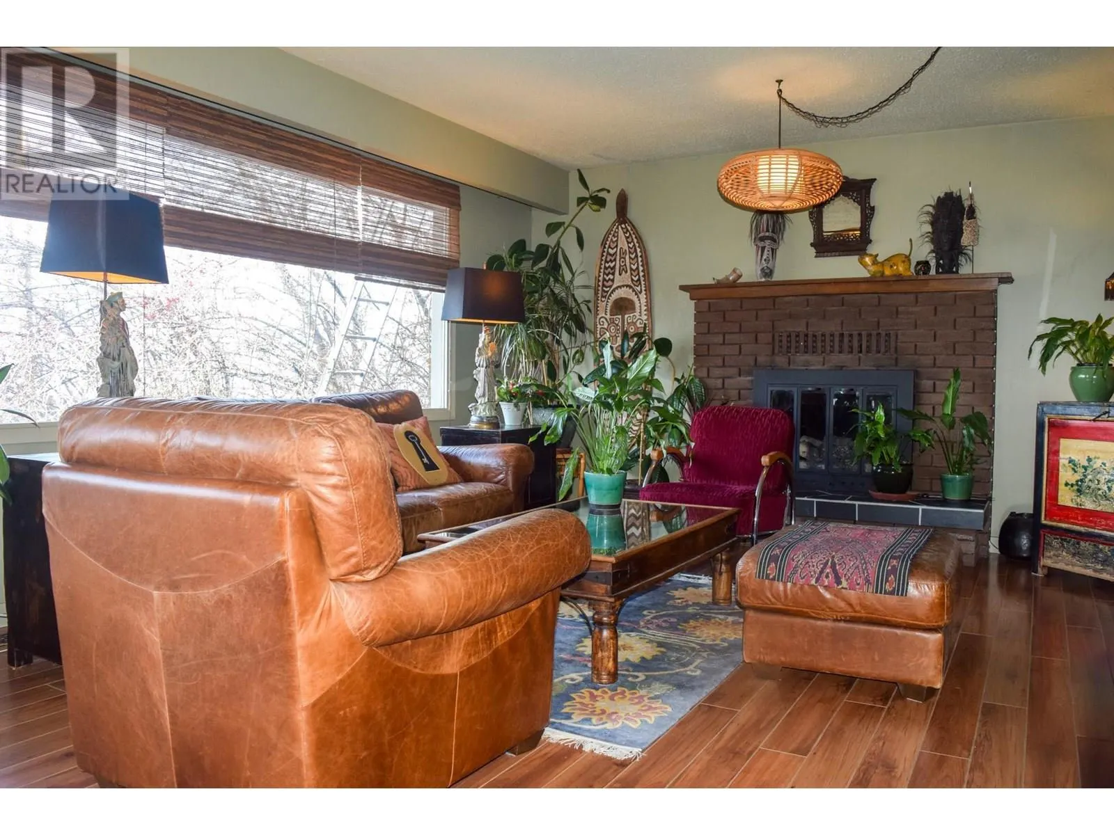 3812 Albrecht Road