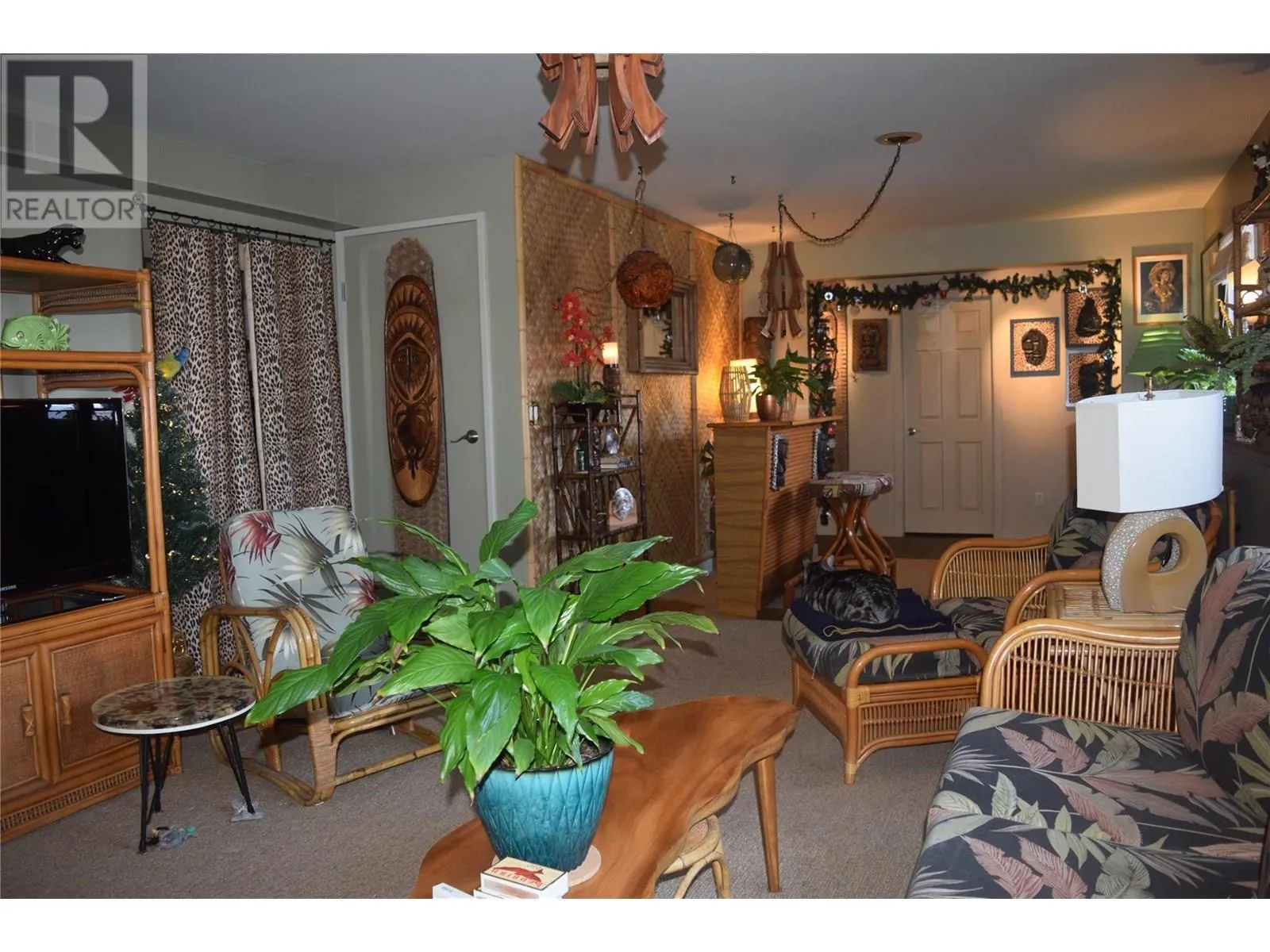 3812 Albrecht Road