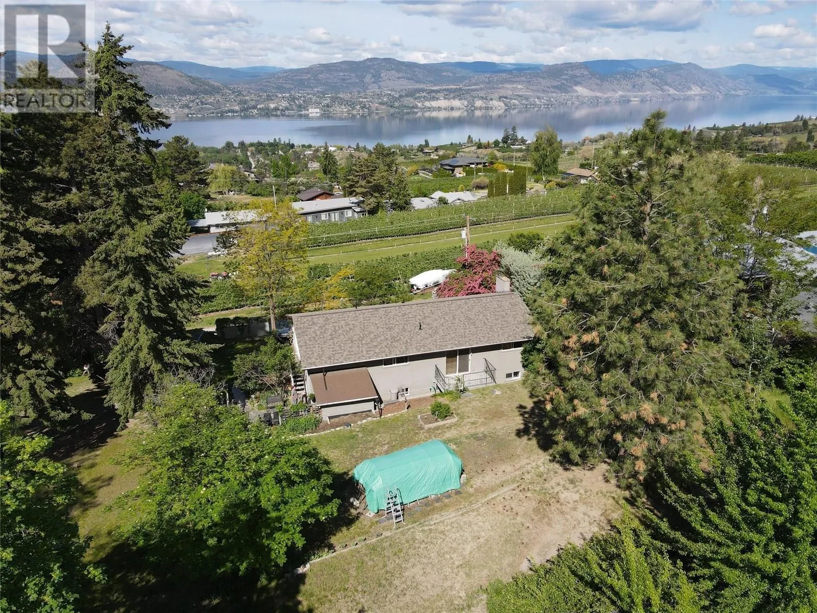 3812 Albrecht Road