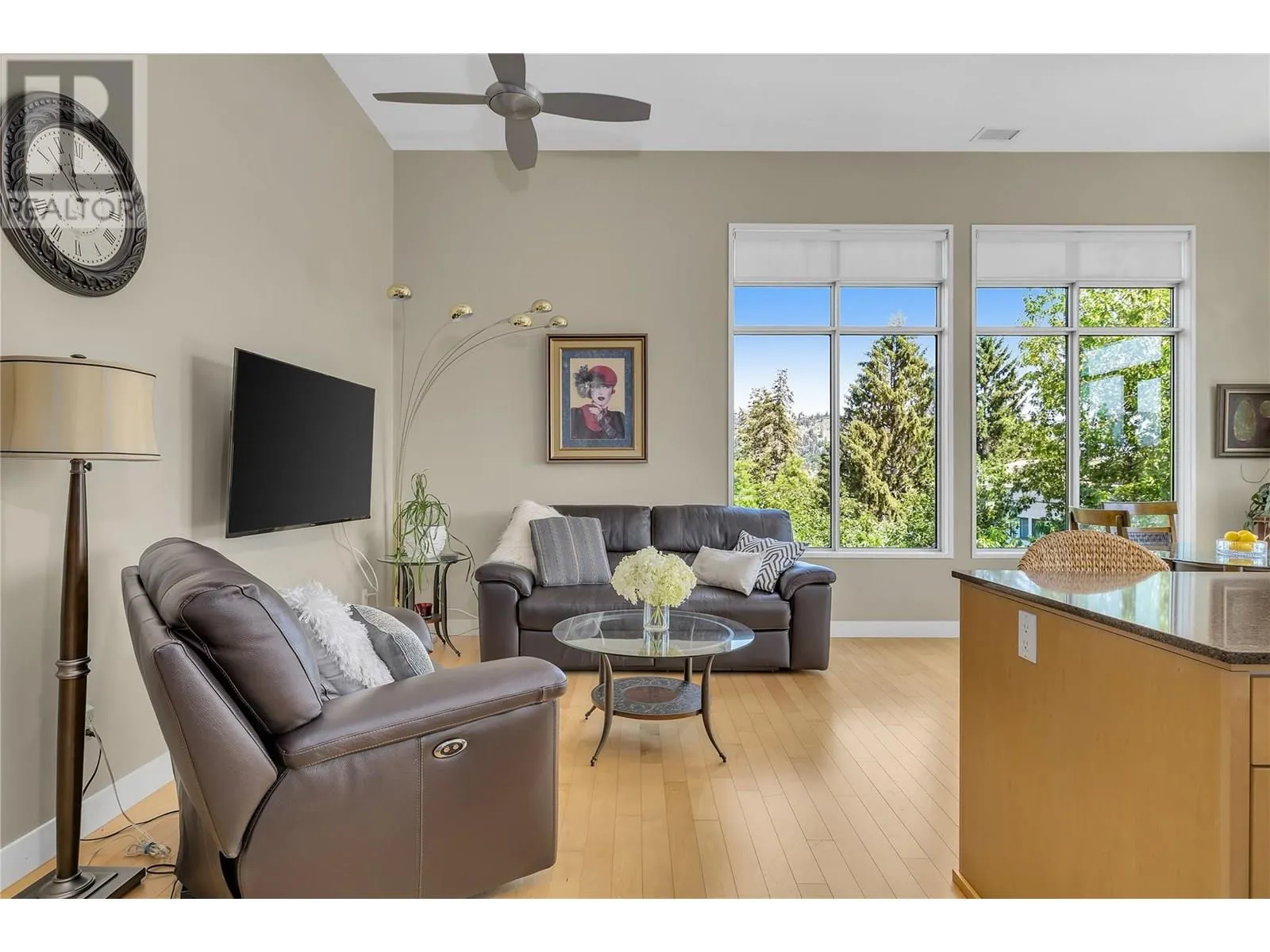 1495 Graham Street Unit# 409
