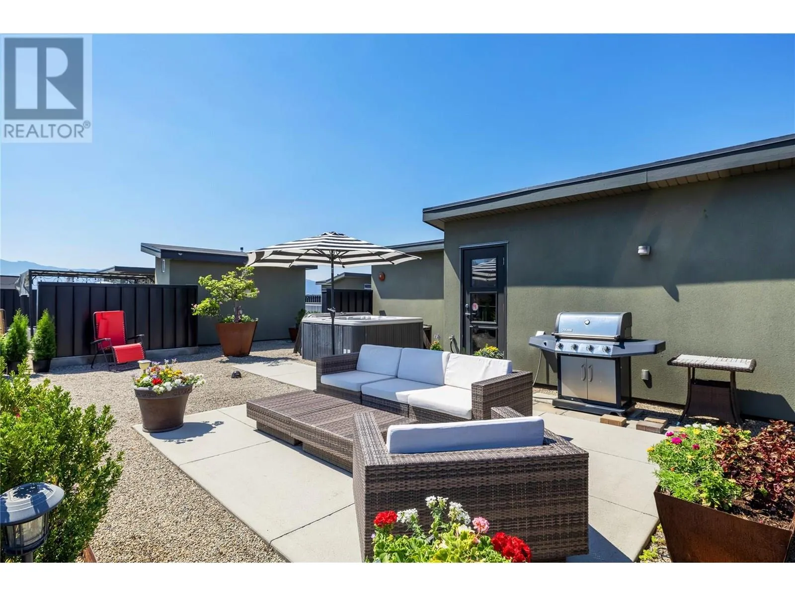 1495 Graham Street Unit# 409