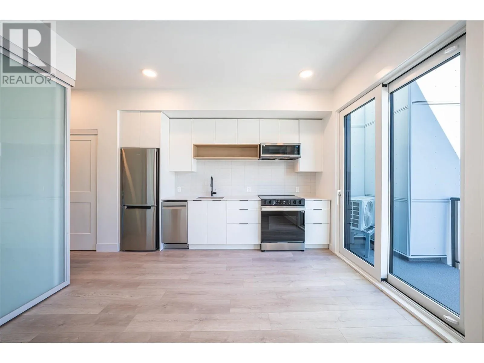 620 Coronation Avenue Unit# 608