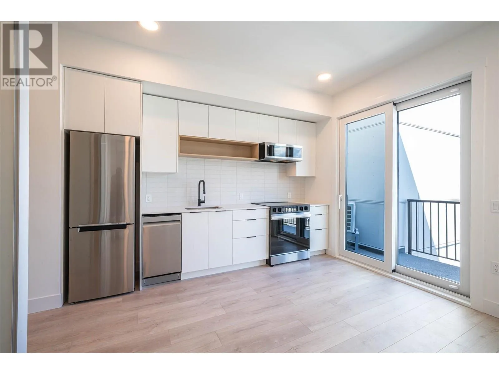 620 Coronation Avenue Unit# 608