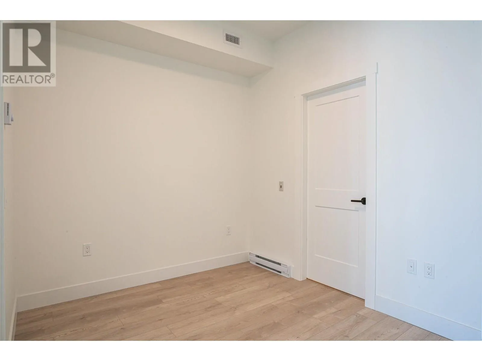 620 Coronation Avenue Unit# 608