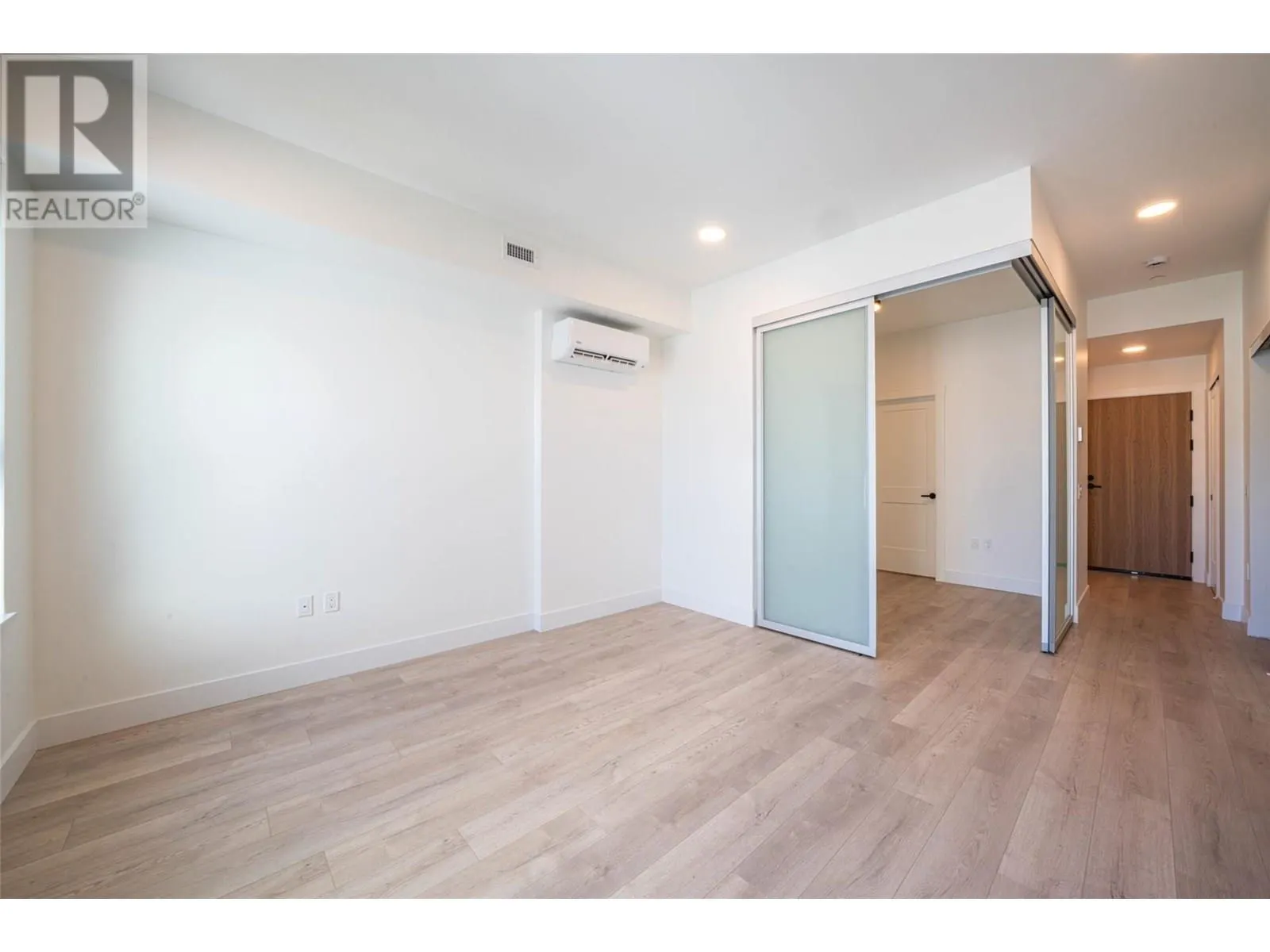 620 Coronation Avenue Unit# 608