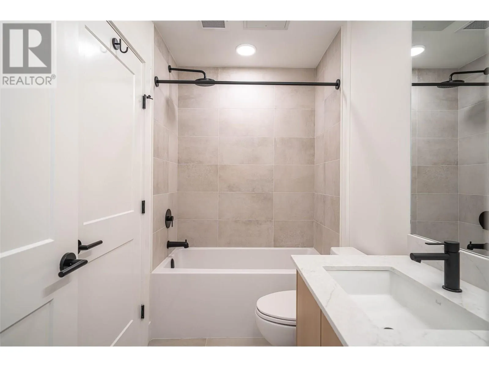 620 Coronation Avenue Unit# 608