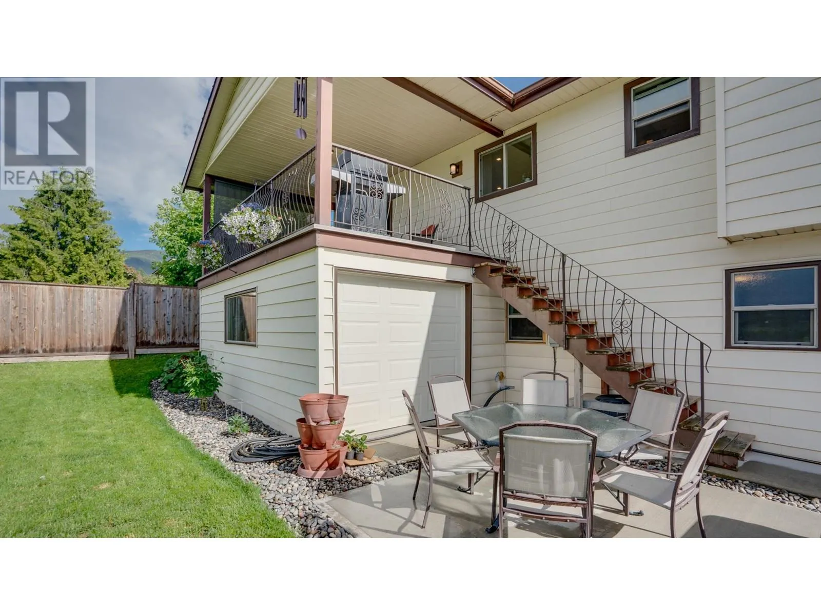 2640 Catherine Crescent