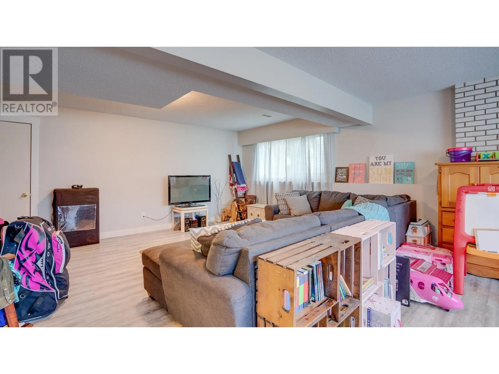 2640 Catherine Crescent