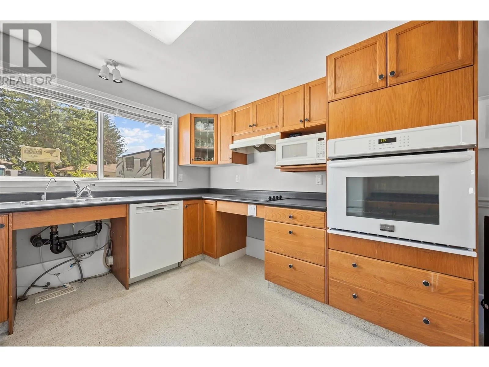2109 Covington Crescent