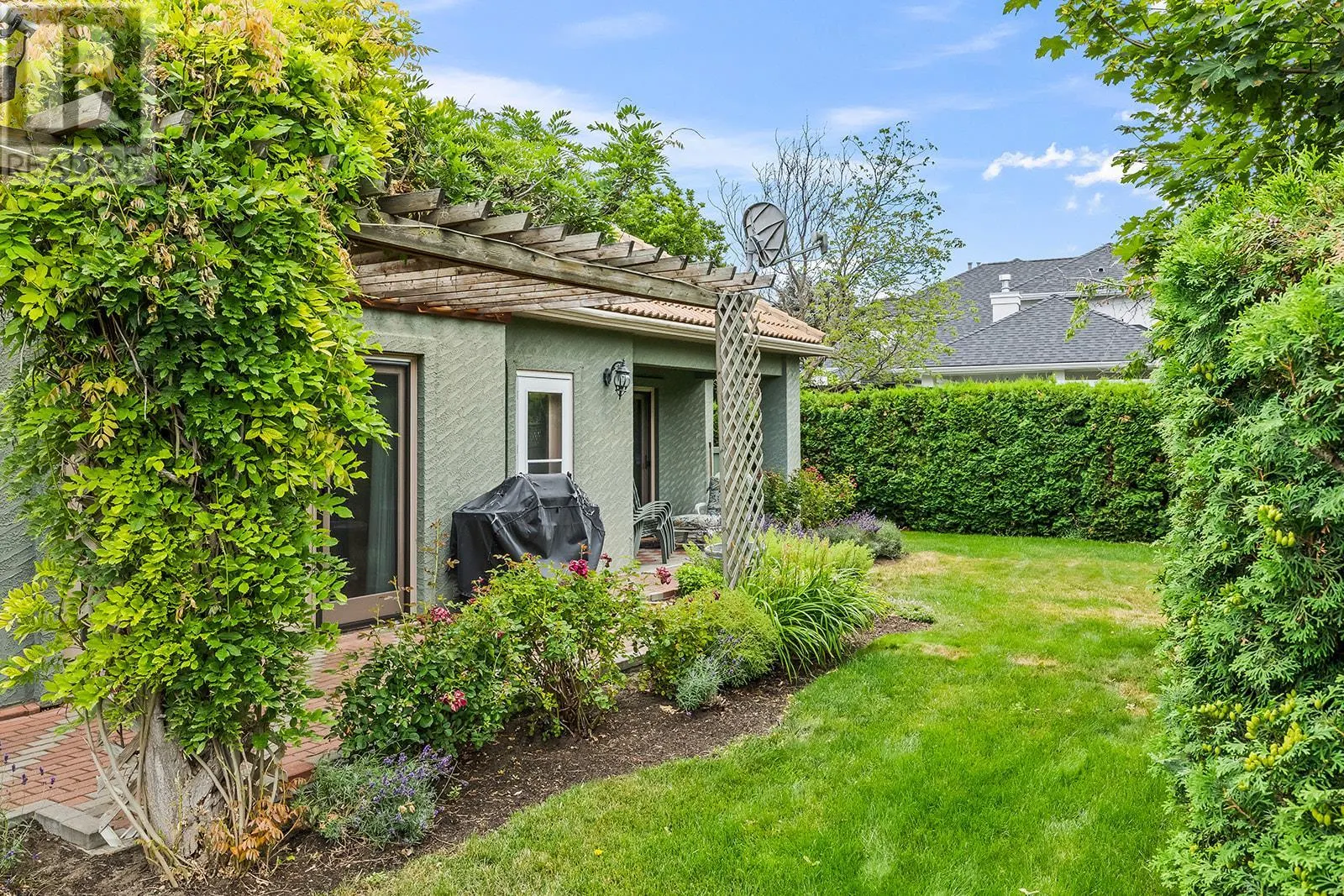 463 Carona Crescent