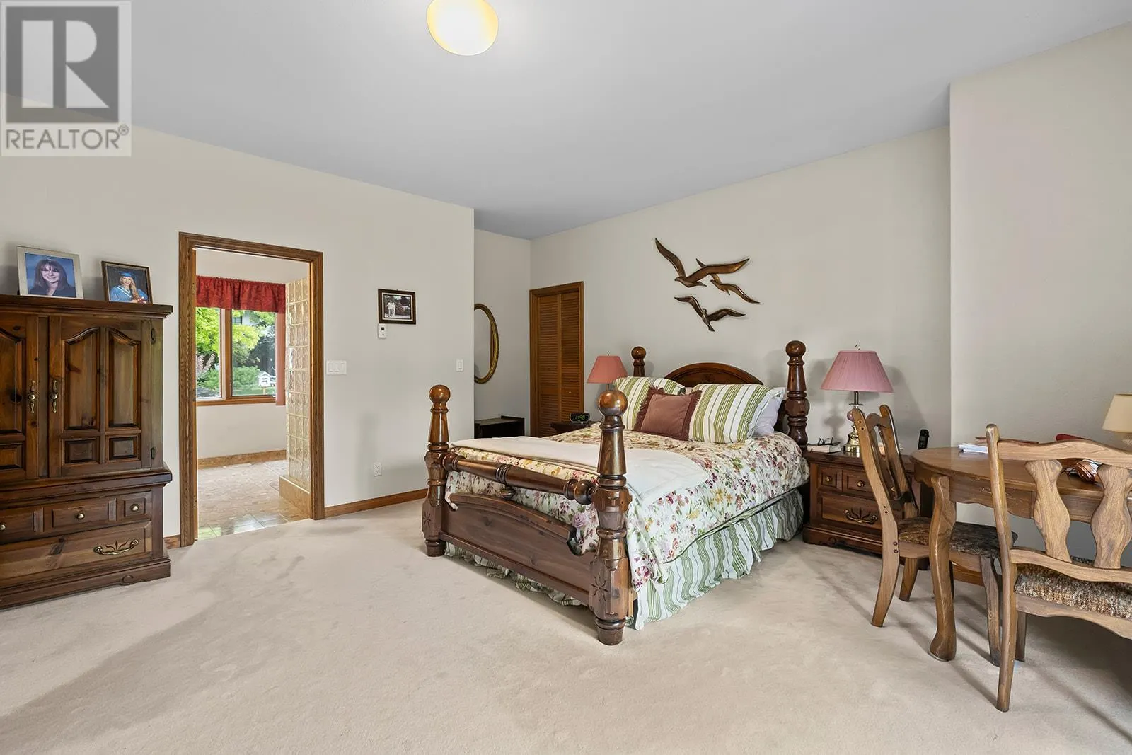 463 Carona Crescent