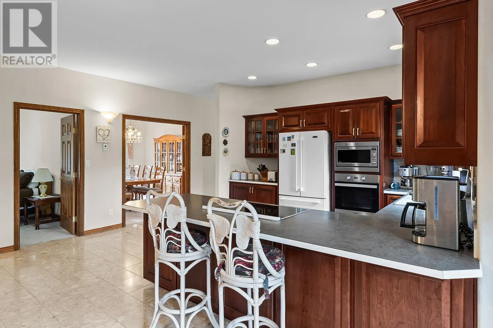 463 Carona Crescent