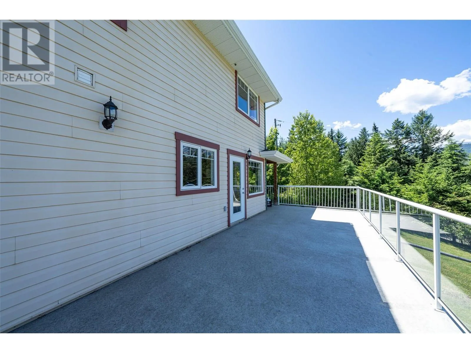 9255 Firehall Frontage Road