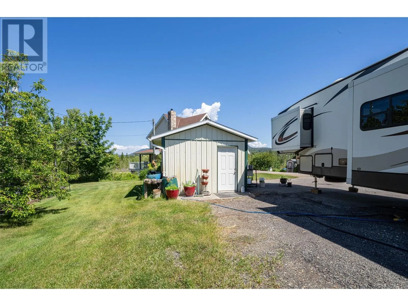 9255 Firehall Frontage Road
