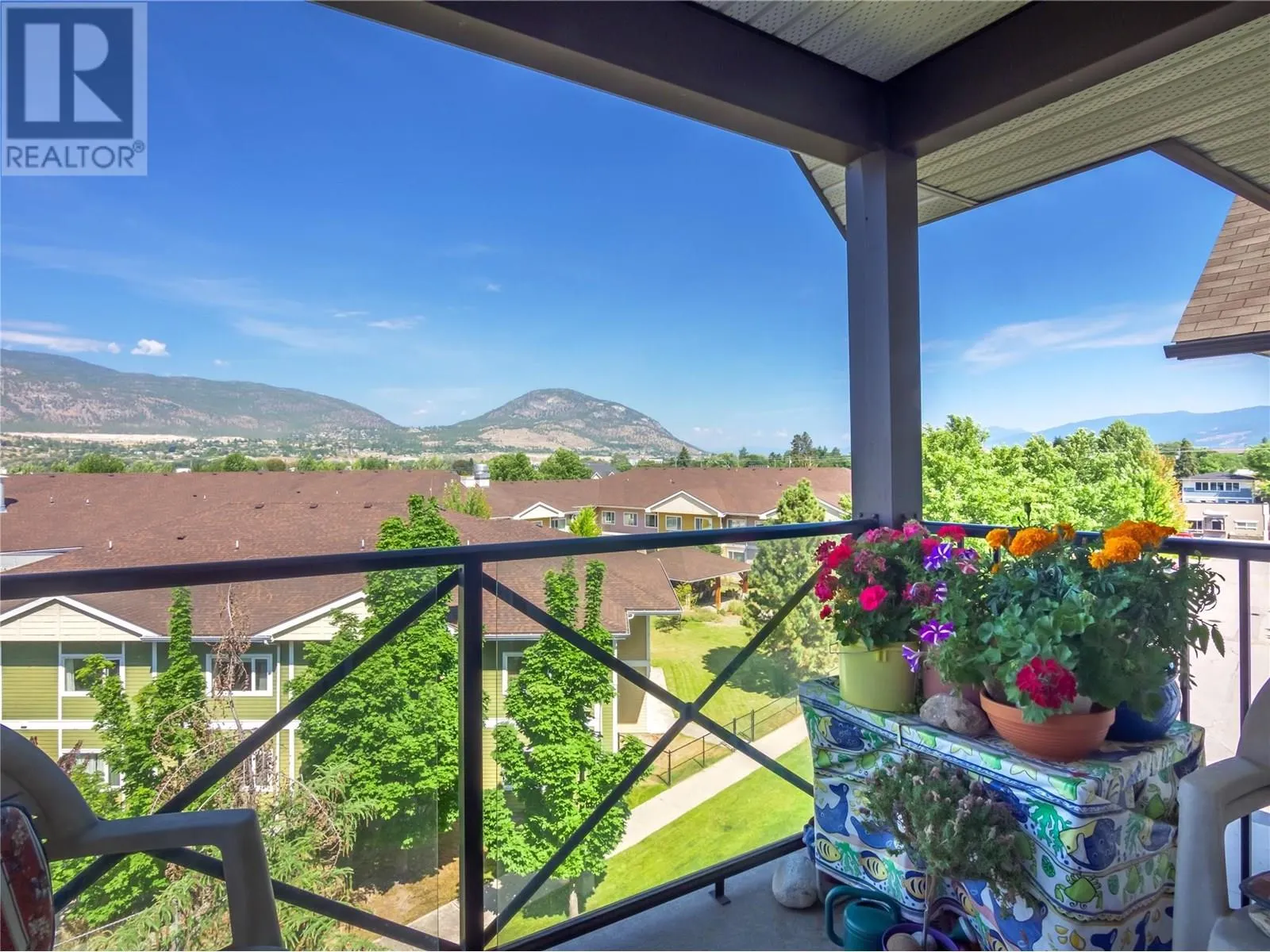 256 HASTINGS Avenue Unit# 410