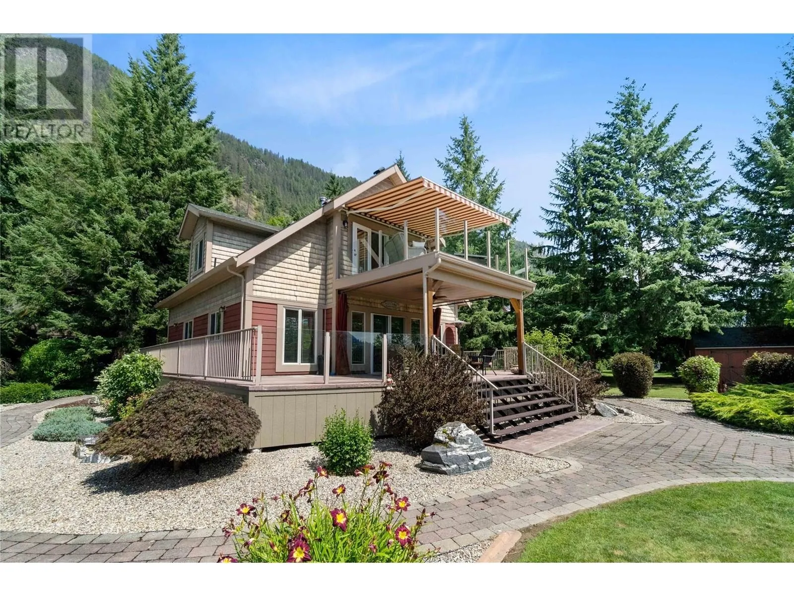 33 Old Town Road