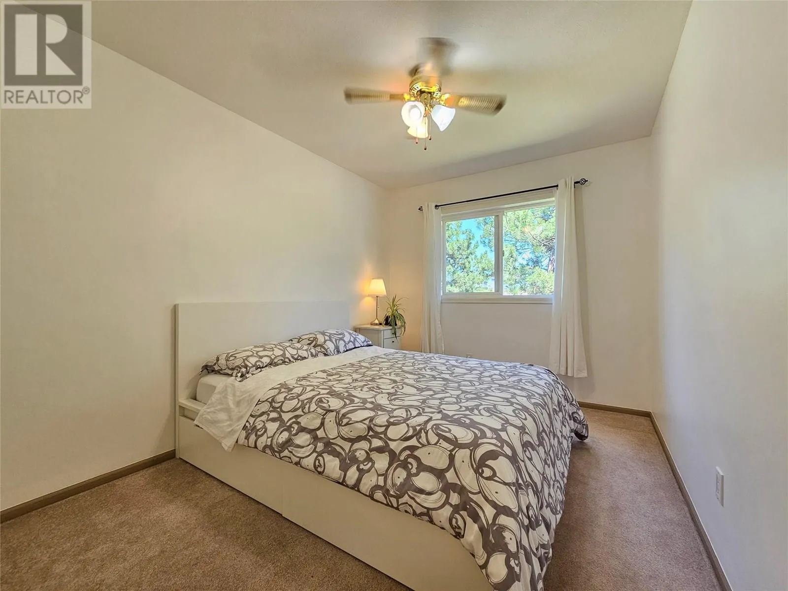 8907 Pineo Court Unit# 70