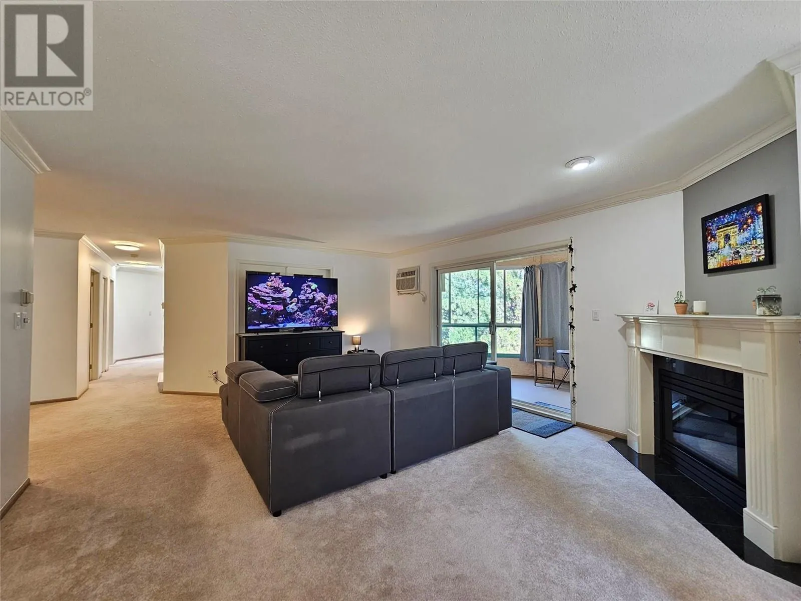 8907 Pineo Court Unit# 70