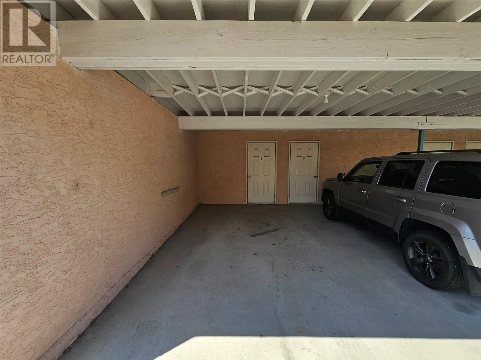 8907 Pineo Court Unit# 70