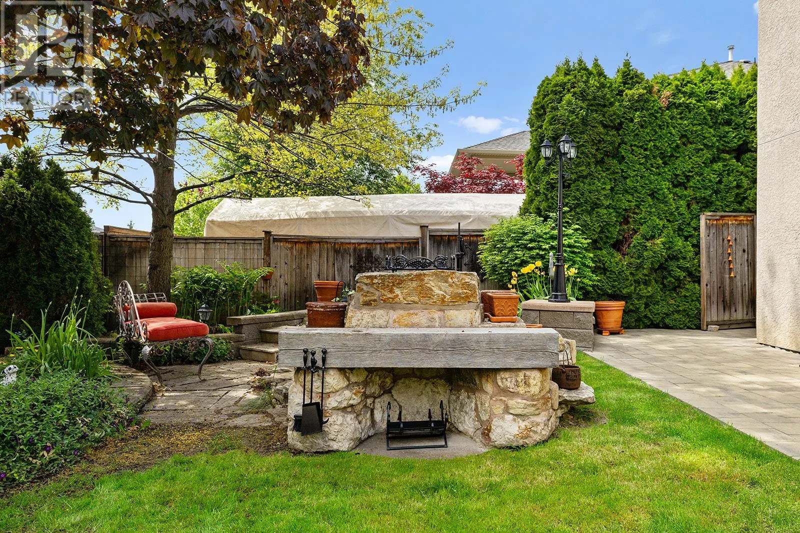 1619 Wilmot Court