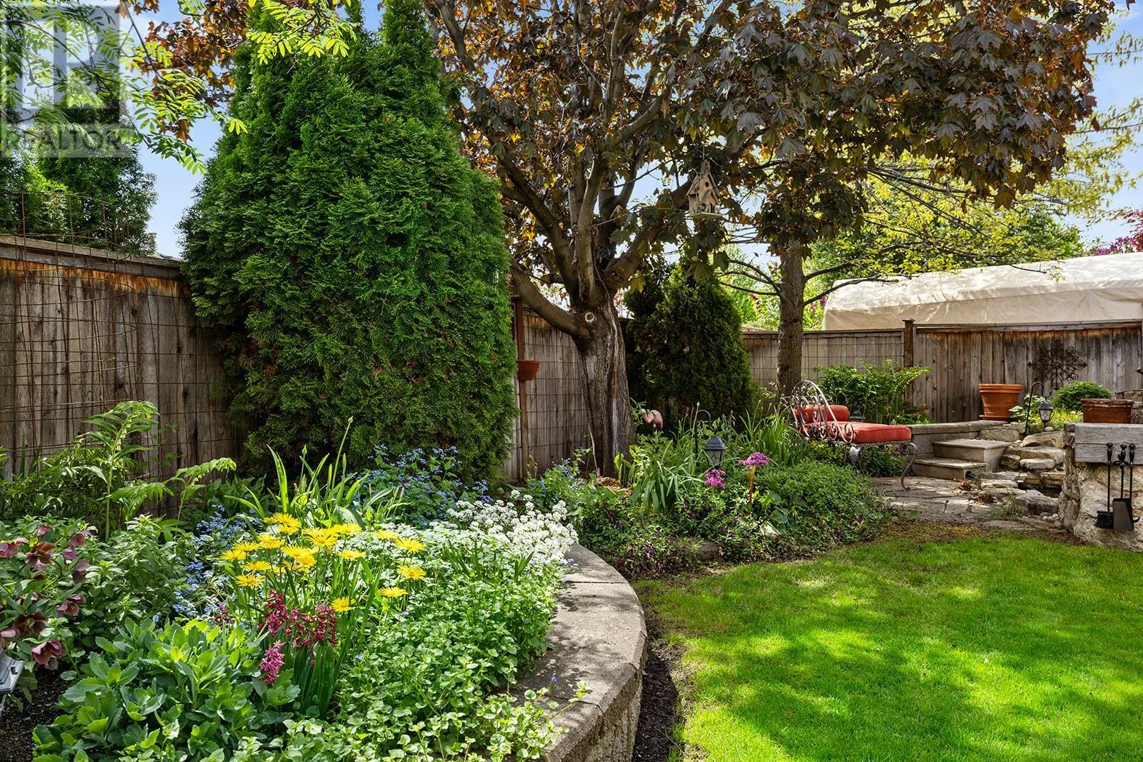 1619 Wilmot Court