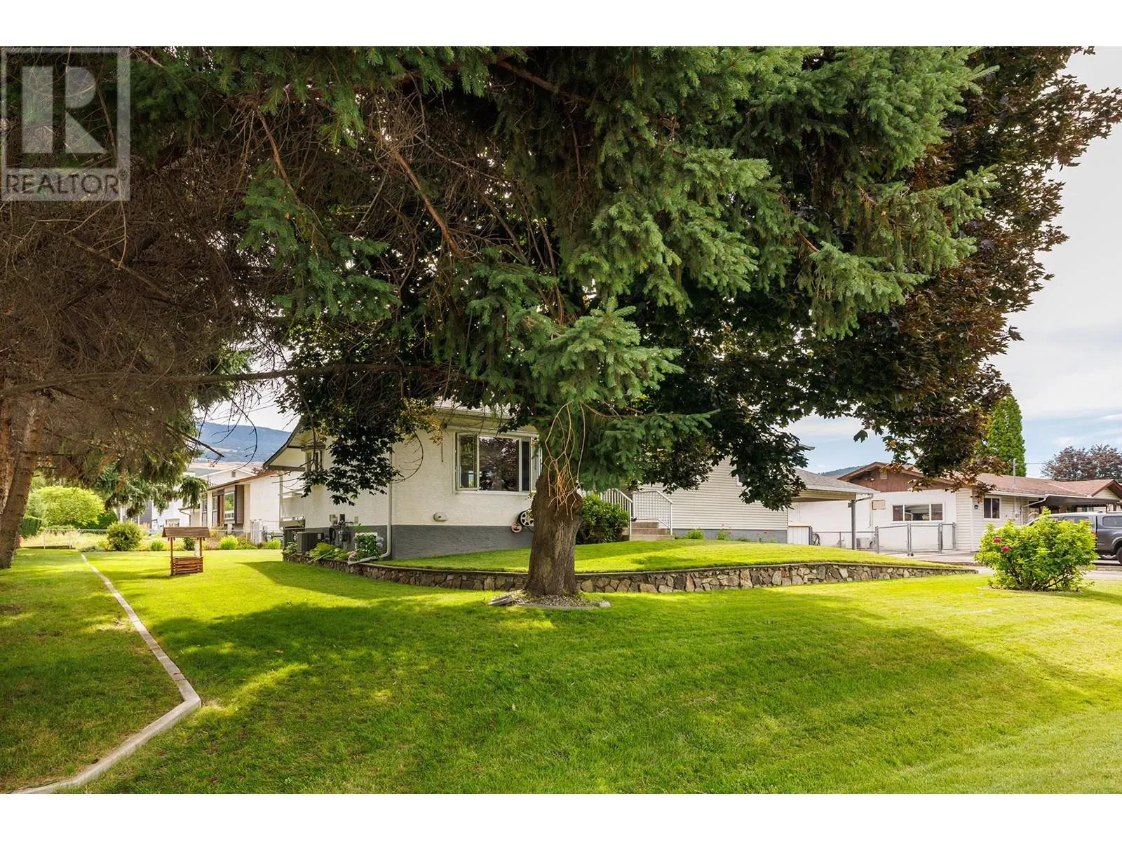 1285 Irene Road