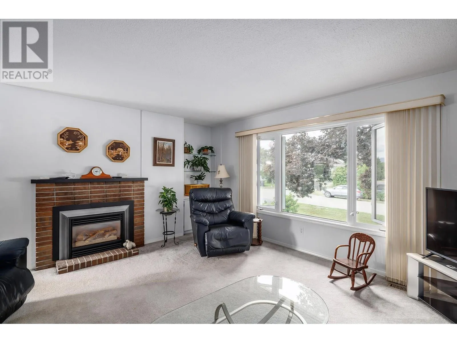 1285 Irene Road
