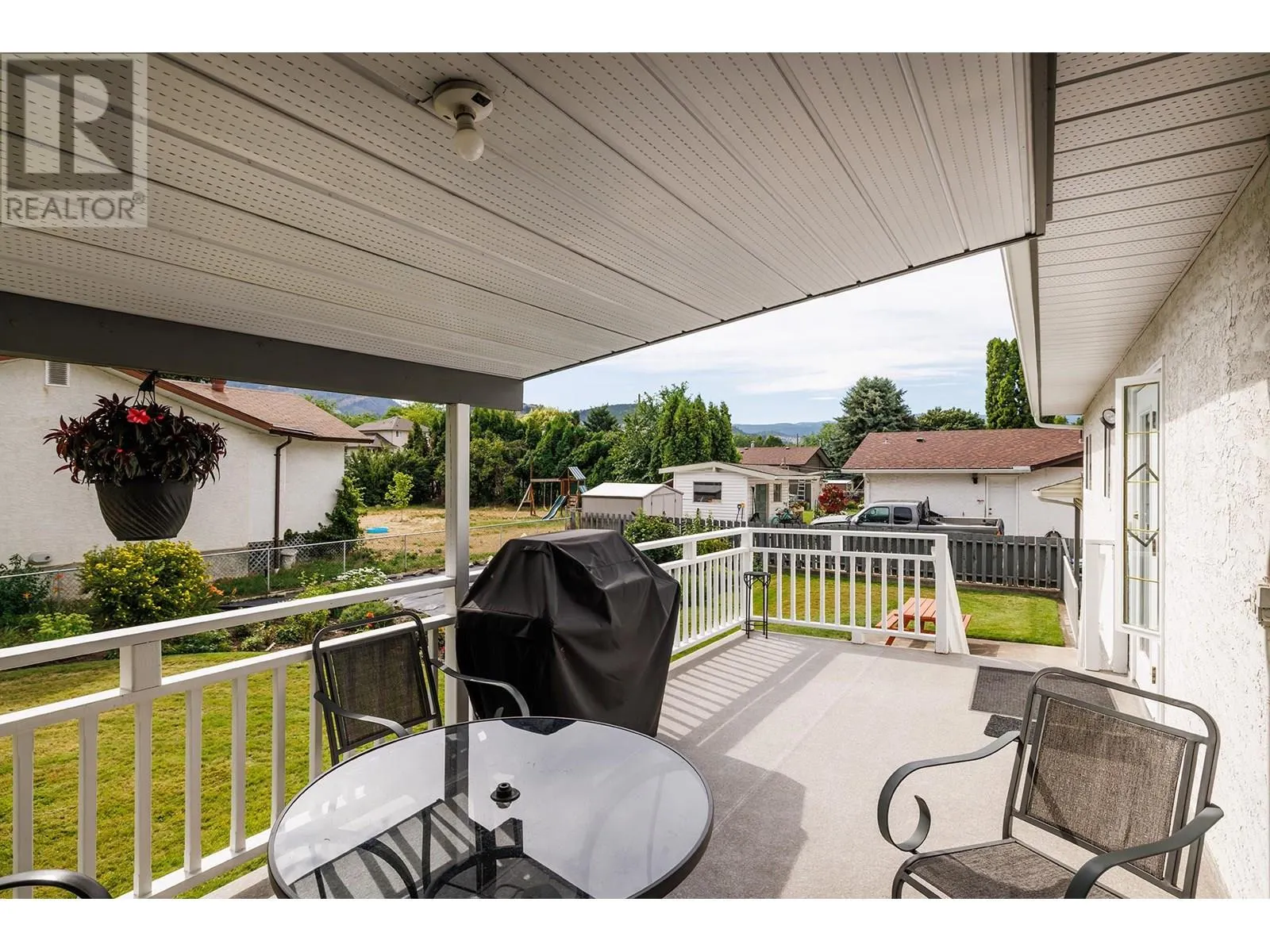 1285 Irene Road