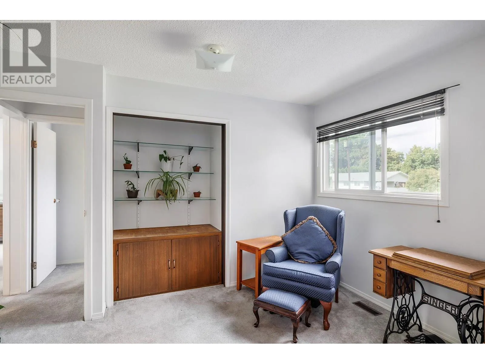 1285 Irene Road
