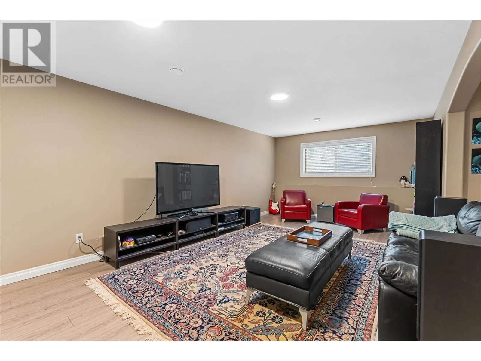 3079 Thacker Drive