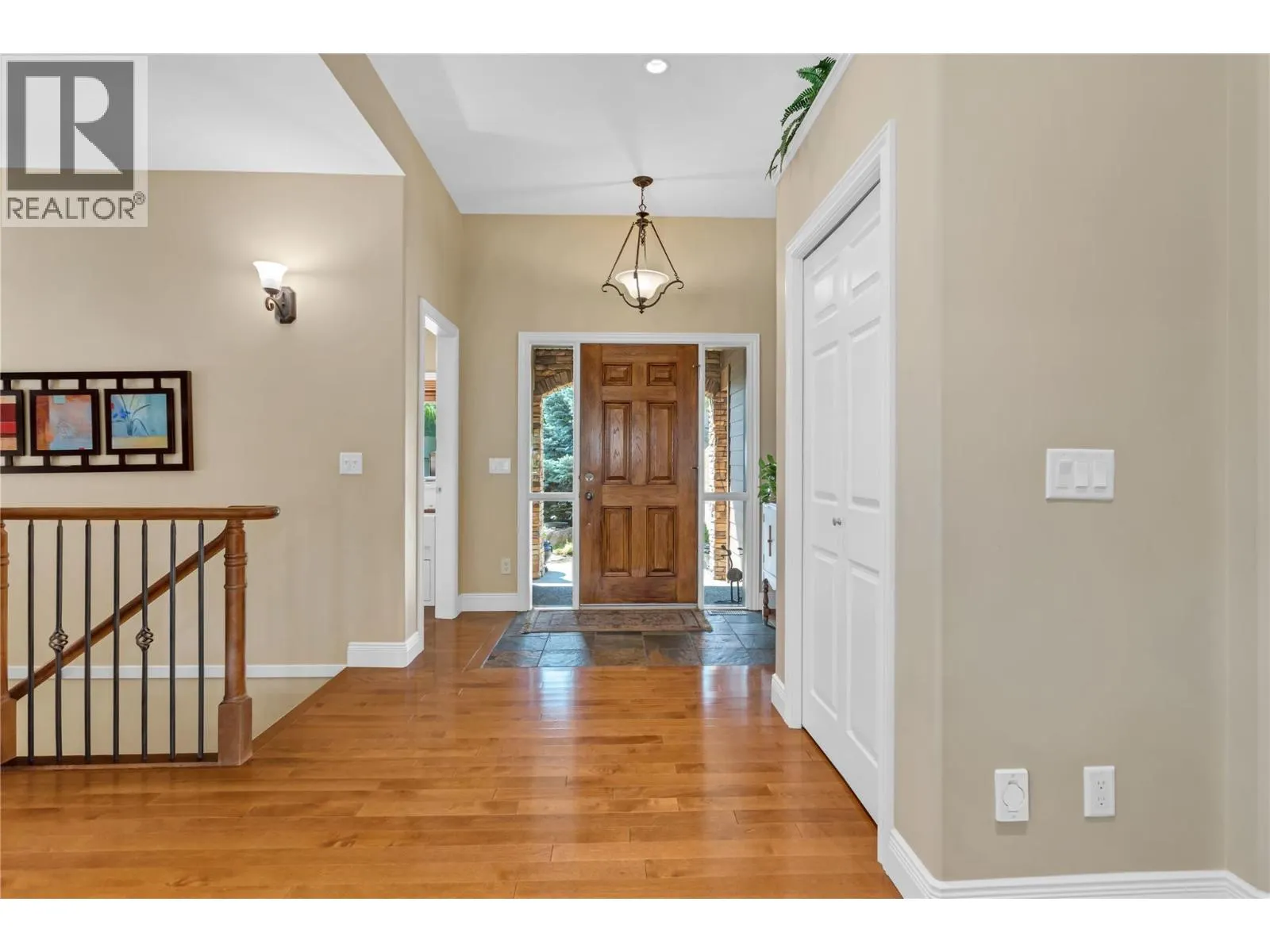 1108 ARBOR VIEW Drive