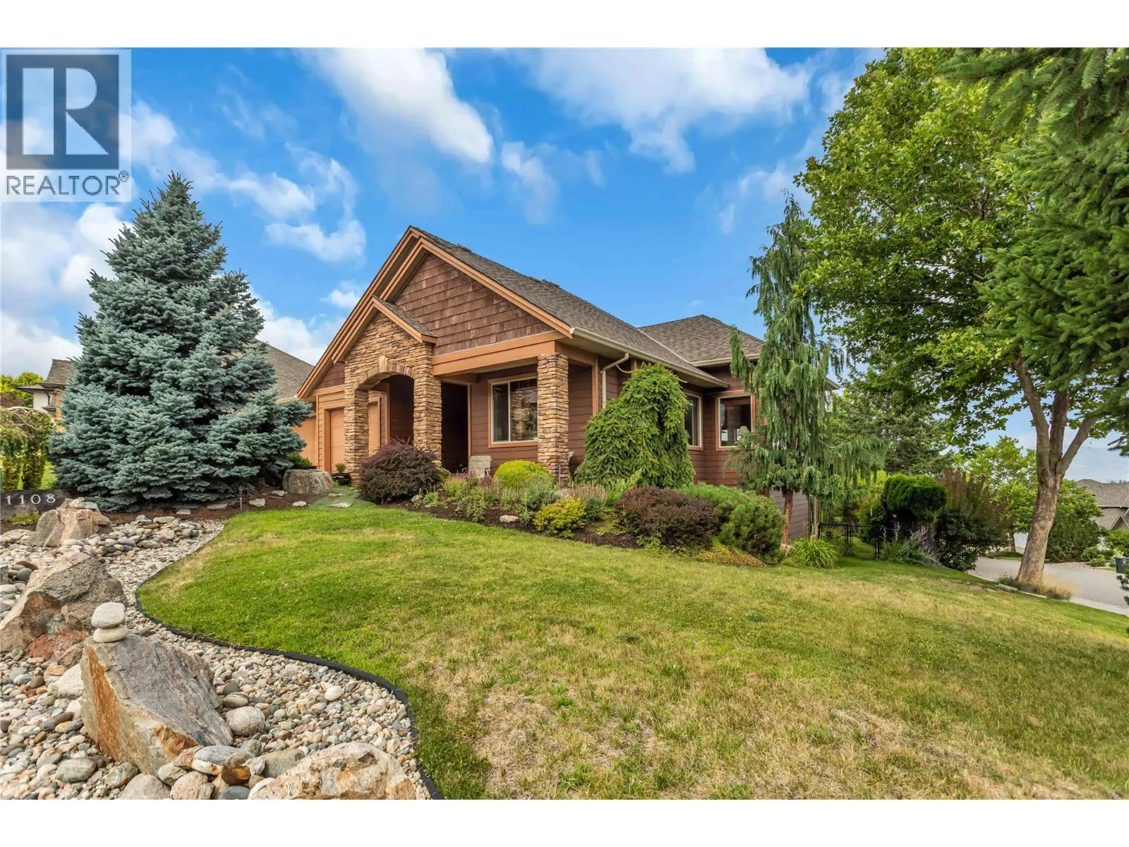 1108 ARBOR VIEW Drive
