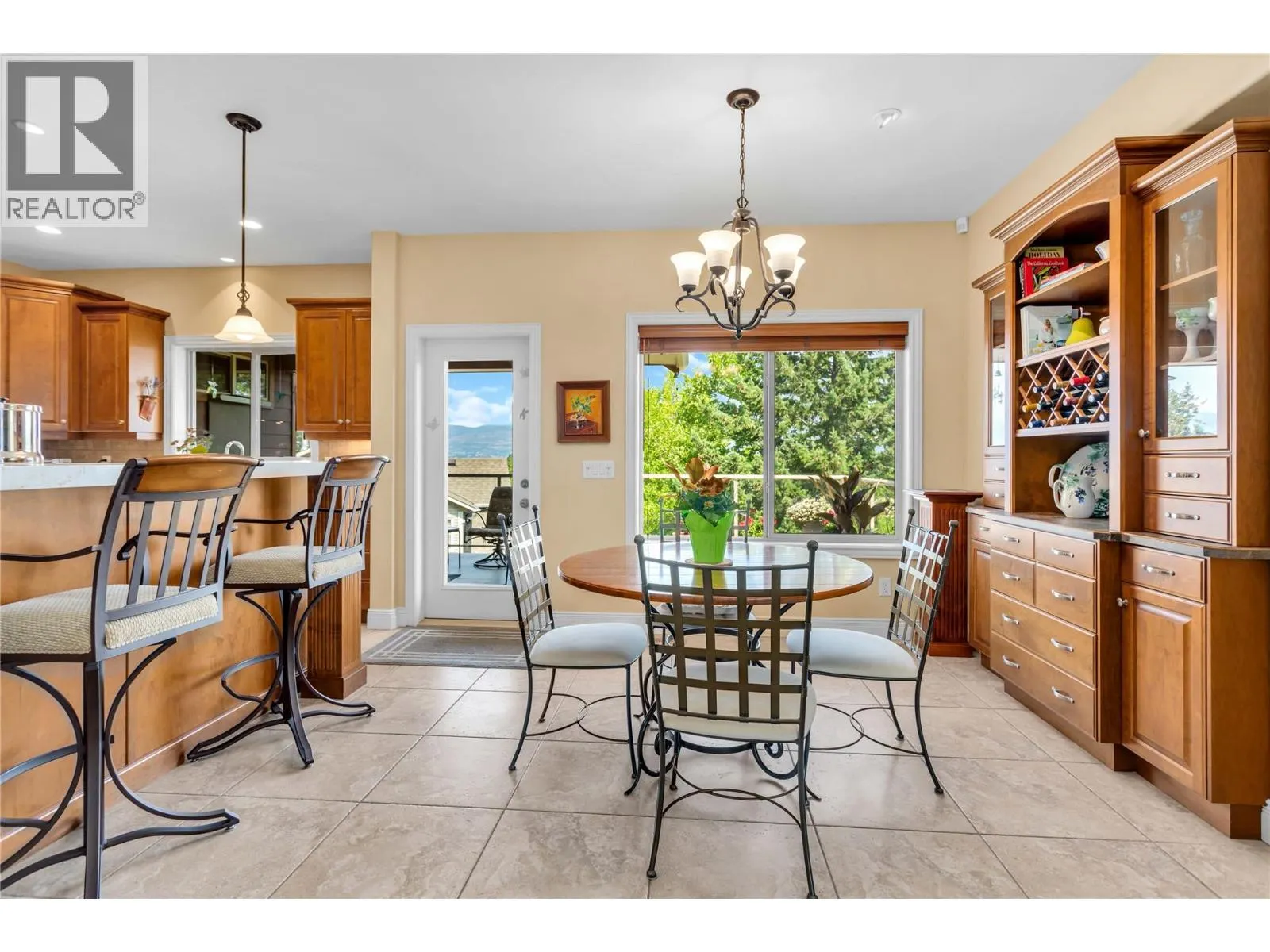 1108 ARBOR VIEW Drive