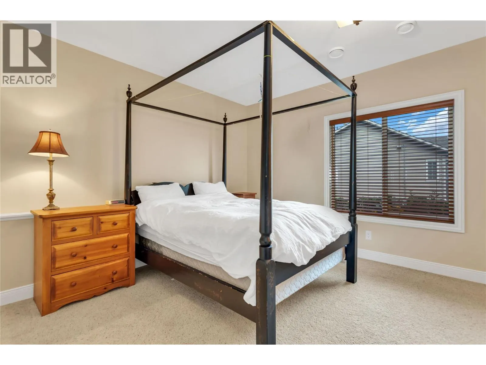 1108 ARBOR VIEW Drive