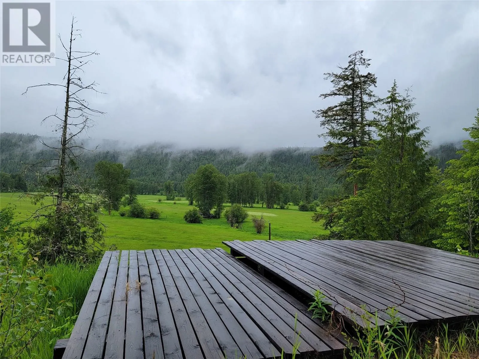 3022 Mabel Lake Road