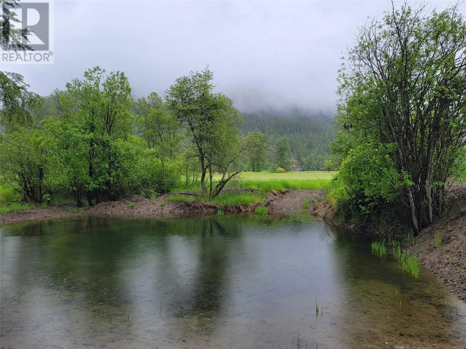 3022 Mabel Lake Road