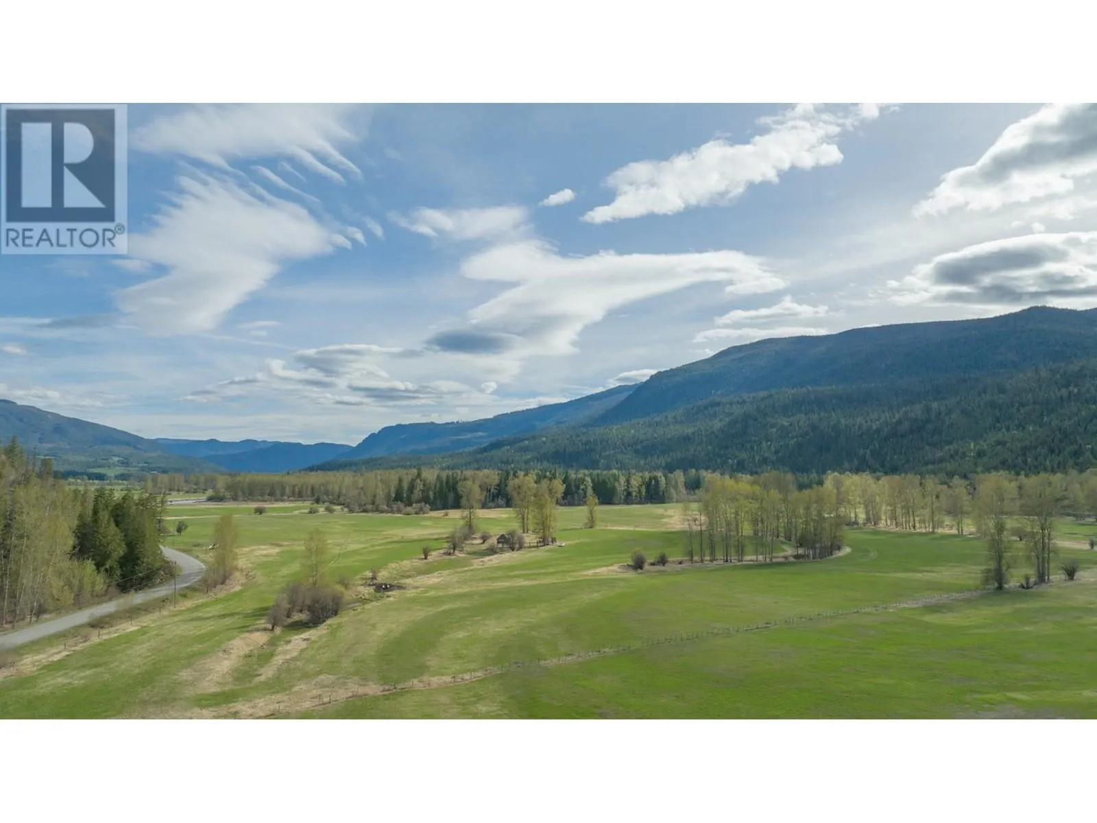 3022 Mabel Lake Road
