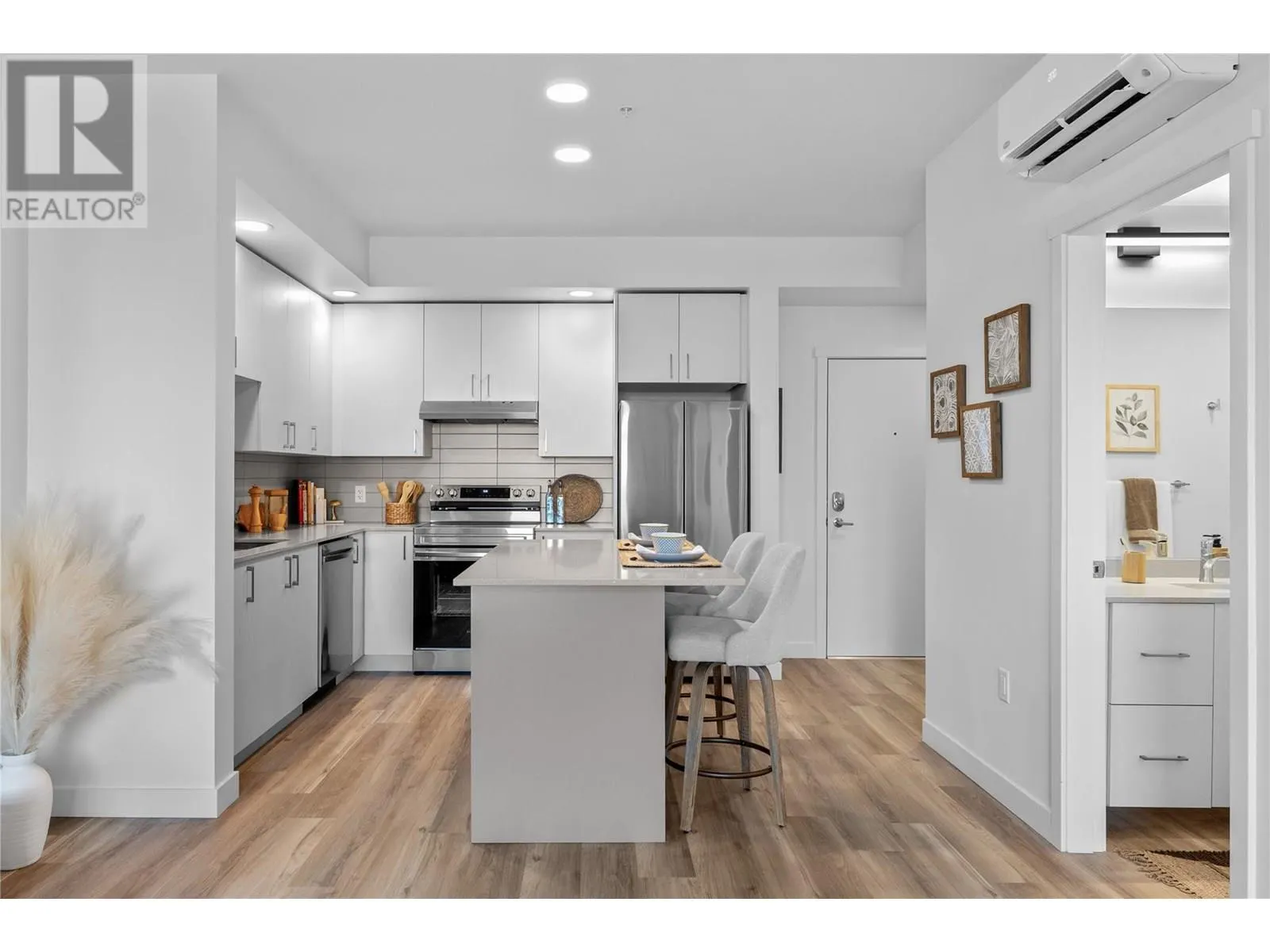 1057 Frost Road Unit# 203