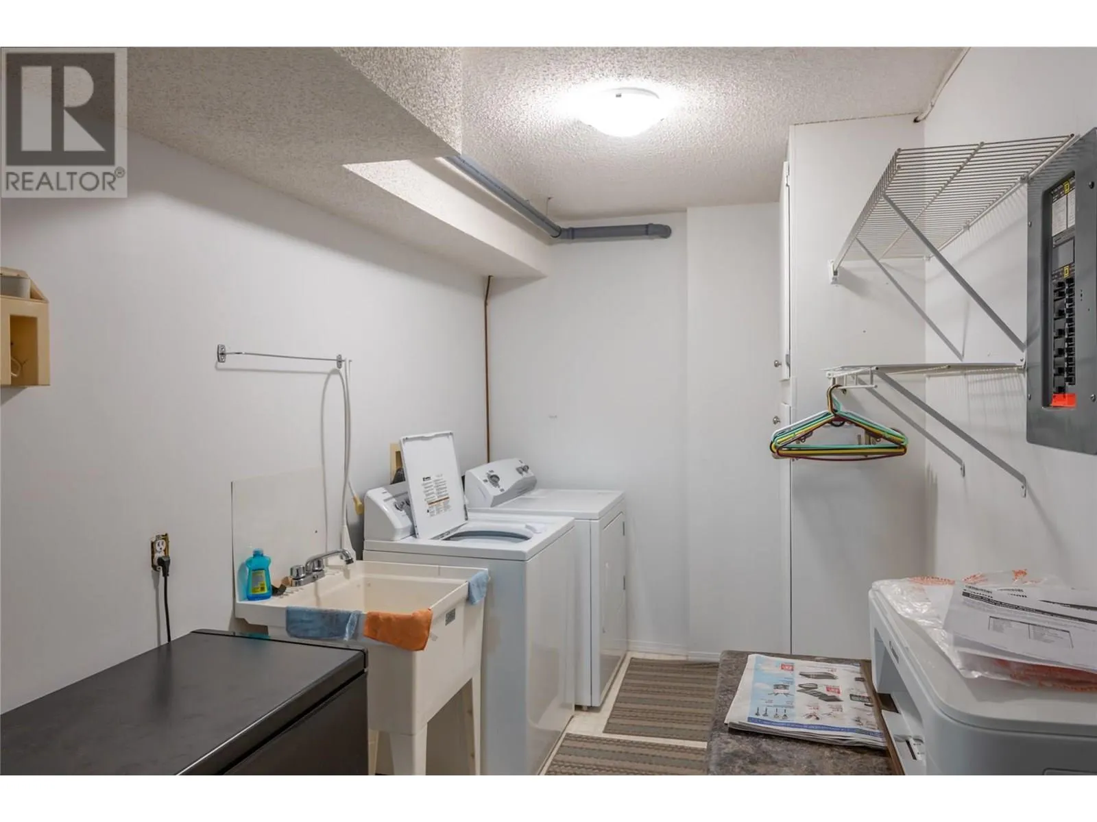 14615 Victoria Road N Unit# 3