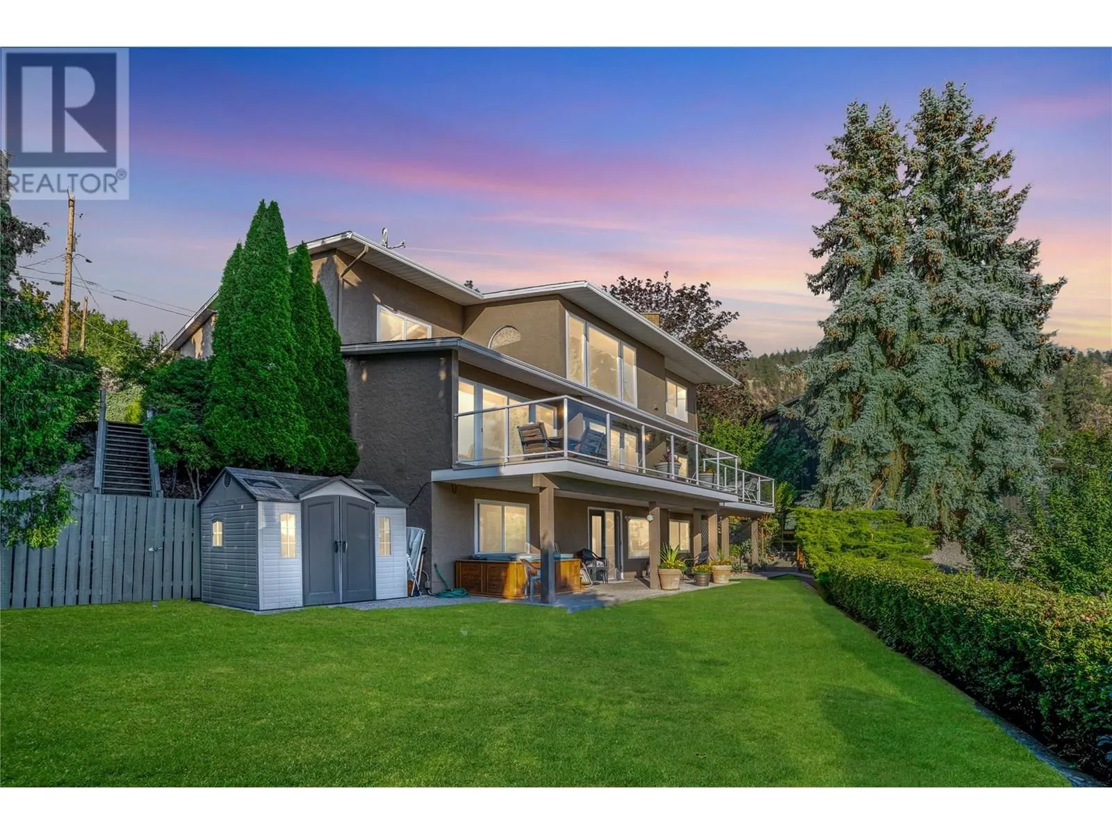 1988 Dewdney Road